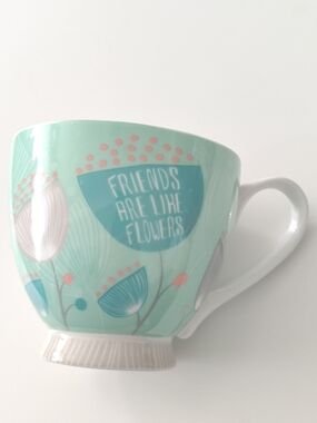 Sale🎁Portobello "FRIENDS ARE LIKE FLOWERS...THEY BRIGHTEN YOUR DAY"Mug...Firm‼️